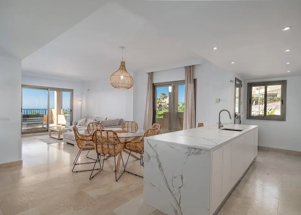Superbe Appartement Avec Vue Mer Estepona 0*,